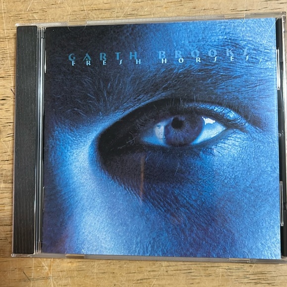 Garth Brooks Fresh Horses CD - Picture 1 of 2